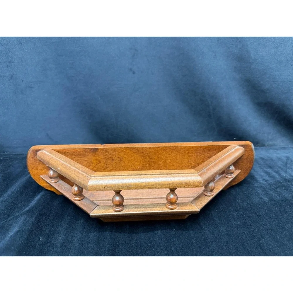 Vtg Wooden Spindle Wall Display Shelf  Knick Knack Rack Plate Display 80s 90s
